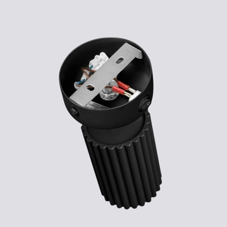 Aplique KARBON negro con interruptor