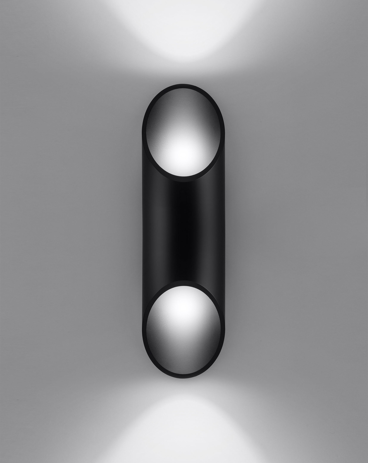 Aplique PENNE 30 negro + 1x bombilla LED G9 3000K Warm 4.5W 510lm