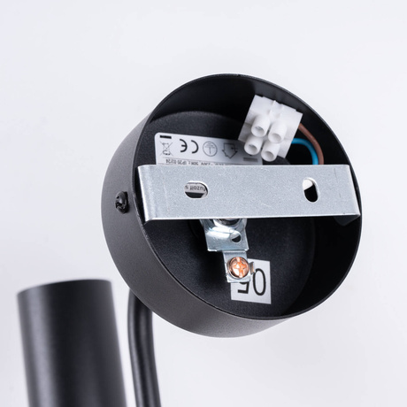 Aplique VECTOR negro + 1X bombilla LED E27 3000K 7W 760lm