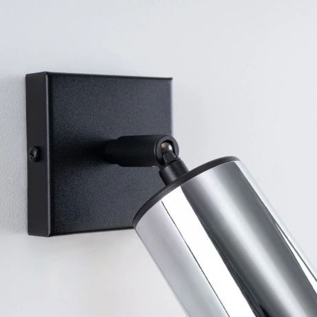 Aplique WINX negro/cromo