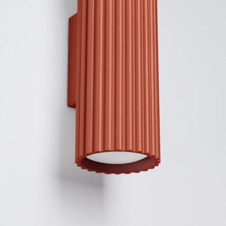 Aplique KARBON 20 rojo ocre