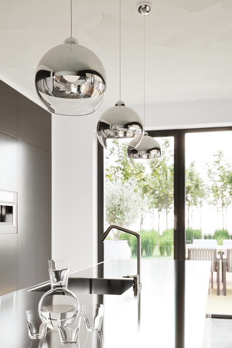 COSMO 25 lámpara colgante cromo + 1x bombilla LED E27 3000K Cálida 7,5W 620lm