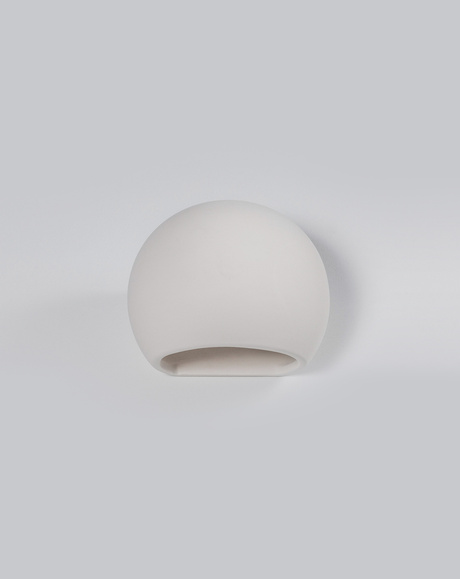 Aplique de cerámica GLOBE blanco + 1x bombilla LED E27 3000K Cálida 7,5W 620lm