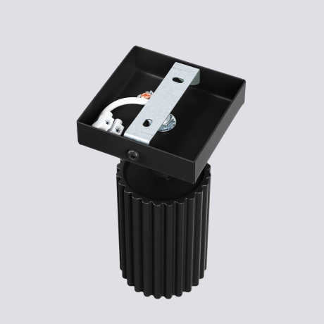 Aplique KARBON negro