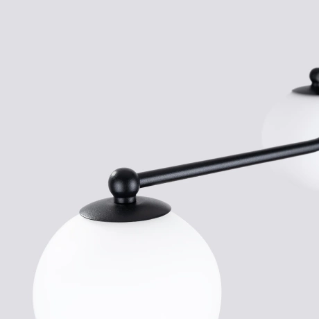 Araña ASTRAL 5 negra