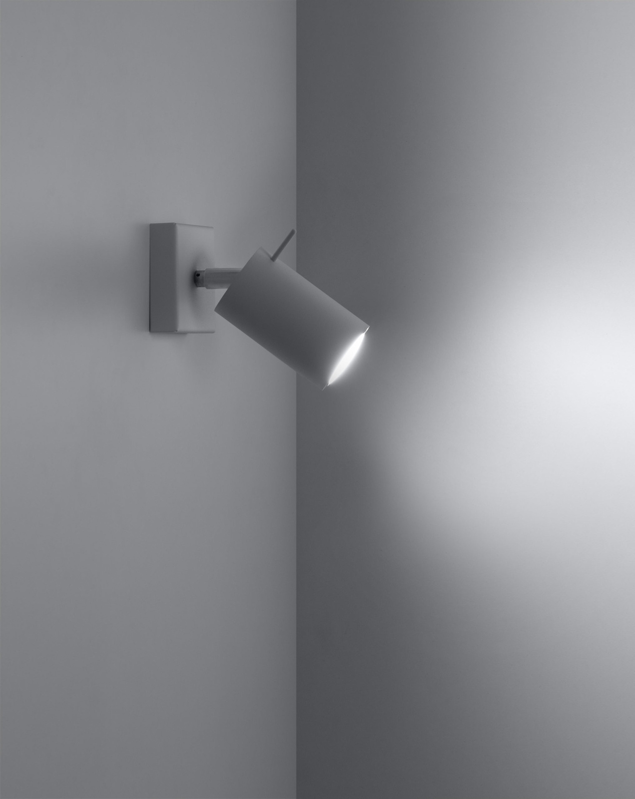 Aplique RING blanco con interruptor + 1x bombilla LED GU-10 4000K Fría 7W 630lm