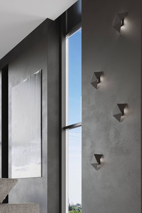 Aplique SOLIDO negro + 1x bombilla LED G9 3000K Warm 4.5W 510lm