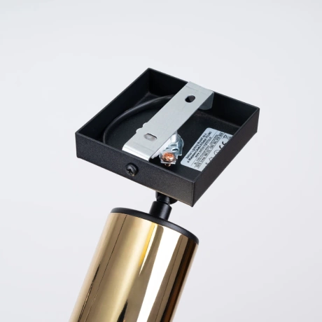 Aplique WINX negro/oro