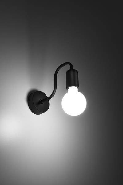 Aplique VECTOR negro + 1x bombilla LED E27 4000K Fría 7,5W 650lm