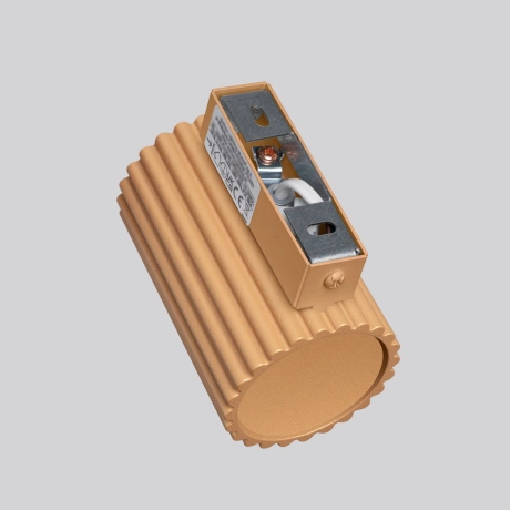 Aplique KARBON 10 oro