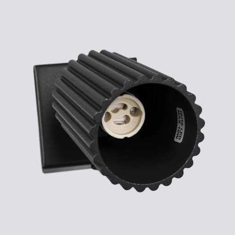 Aplique KARBON negro