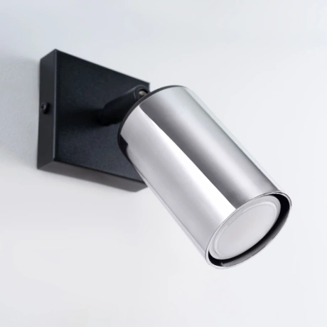 Aplique WINX negro/cromo