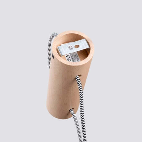 Aplique NIMBI E27 con interruptor