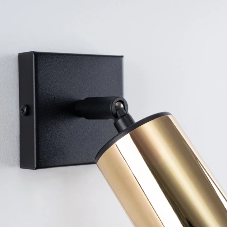 Aplique WINX negro/oro