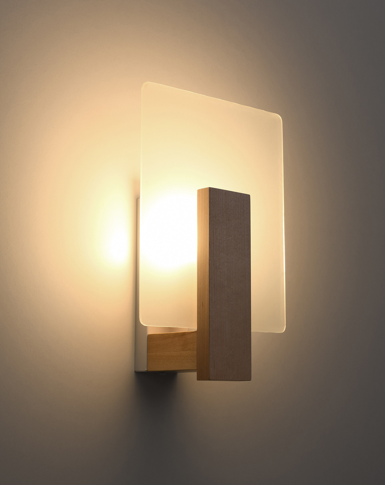 Aplique LAPPO madera natural + 1x bombilla LED E14 3000K cálida 7,5W 620lm